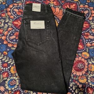 KanCan Mid-Rise Ankle Skinny Jean